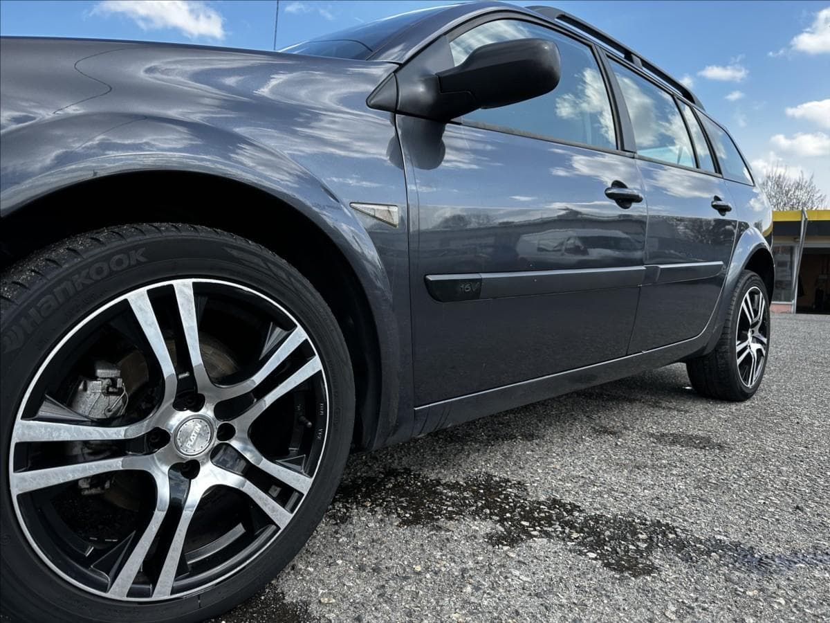 2007 Renault Megane - 17