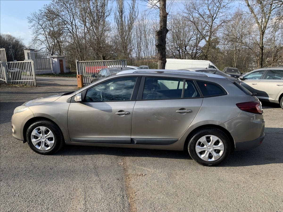 2010 Renault Megane - 15