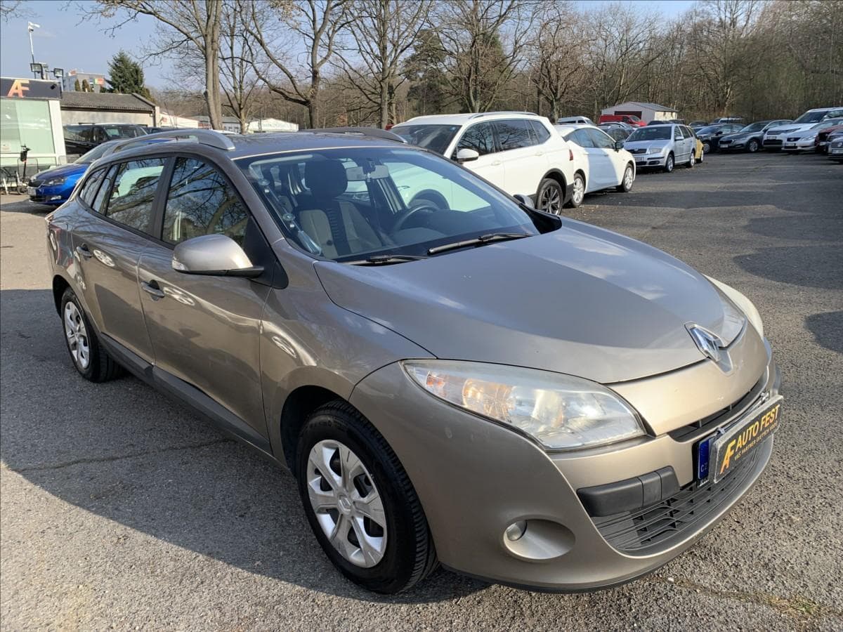 2010 Renault Megane - 5