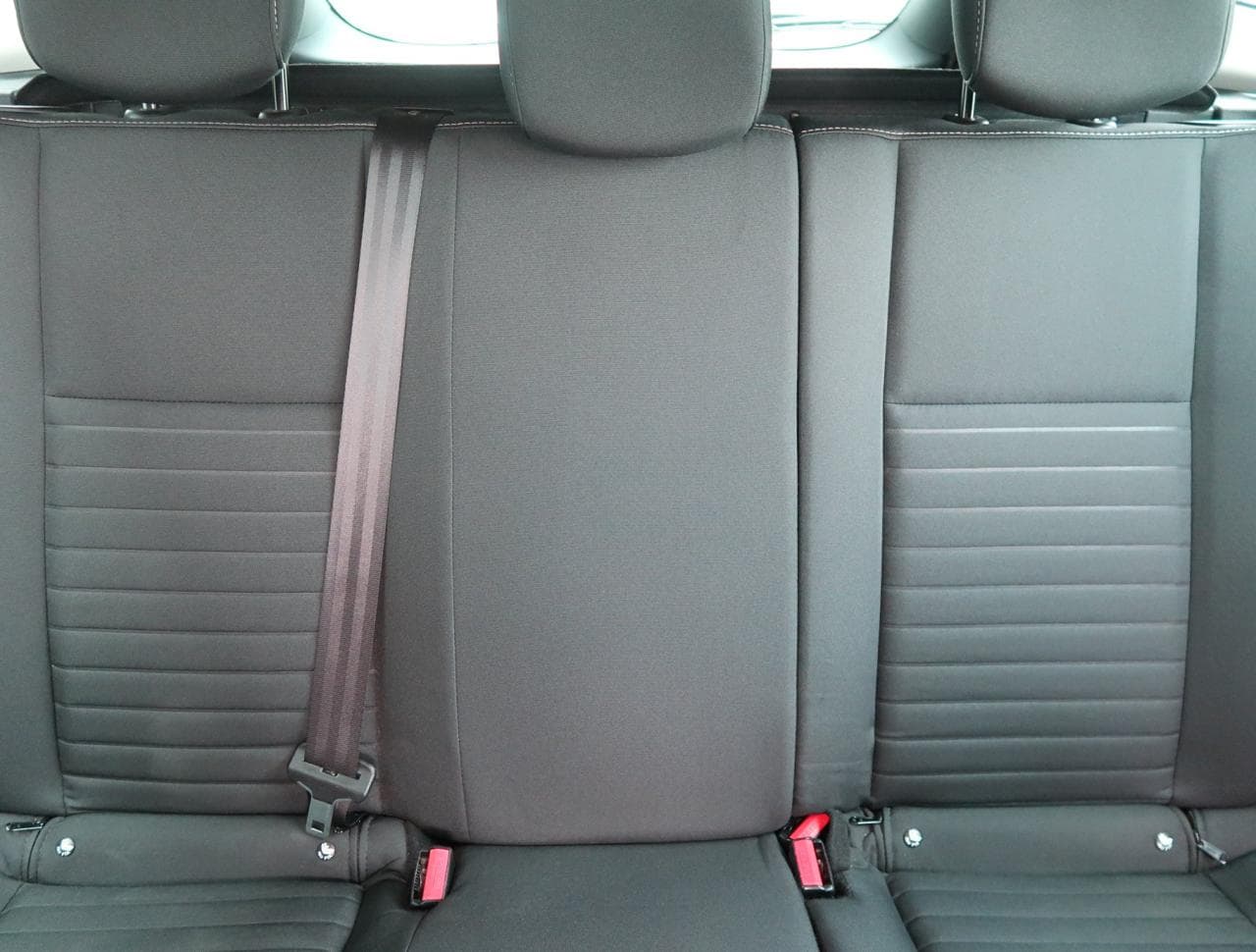 2016 Renault Megane - 27