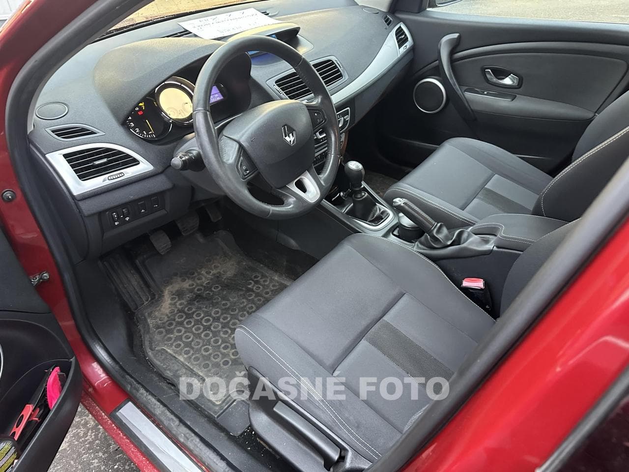 2010 Renault MEGANE - 3