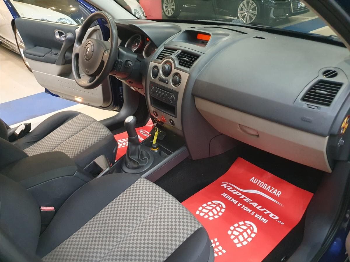 2005 Renault MEGANE - 15