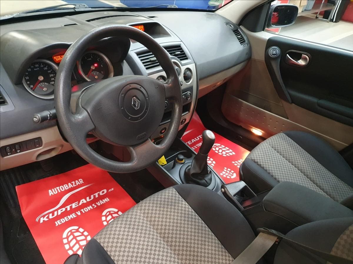 2005 Renault MEGANE - 5