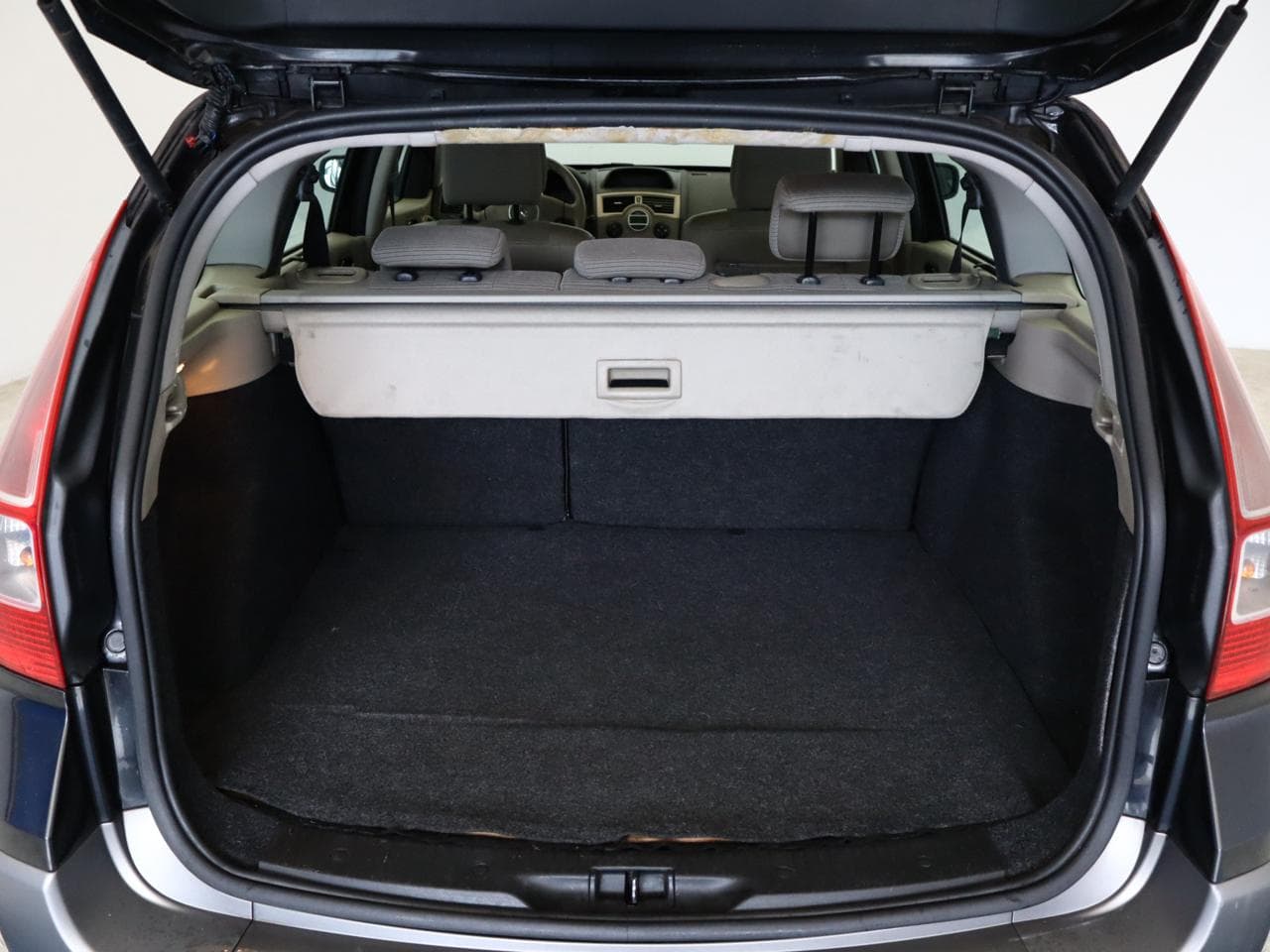 2006 Renault MEGANE - 16