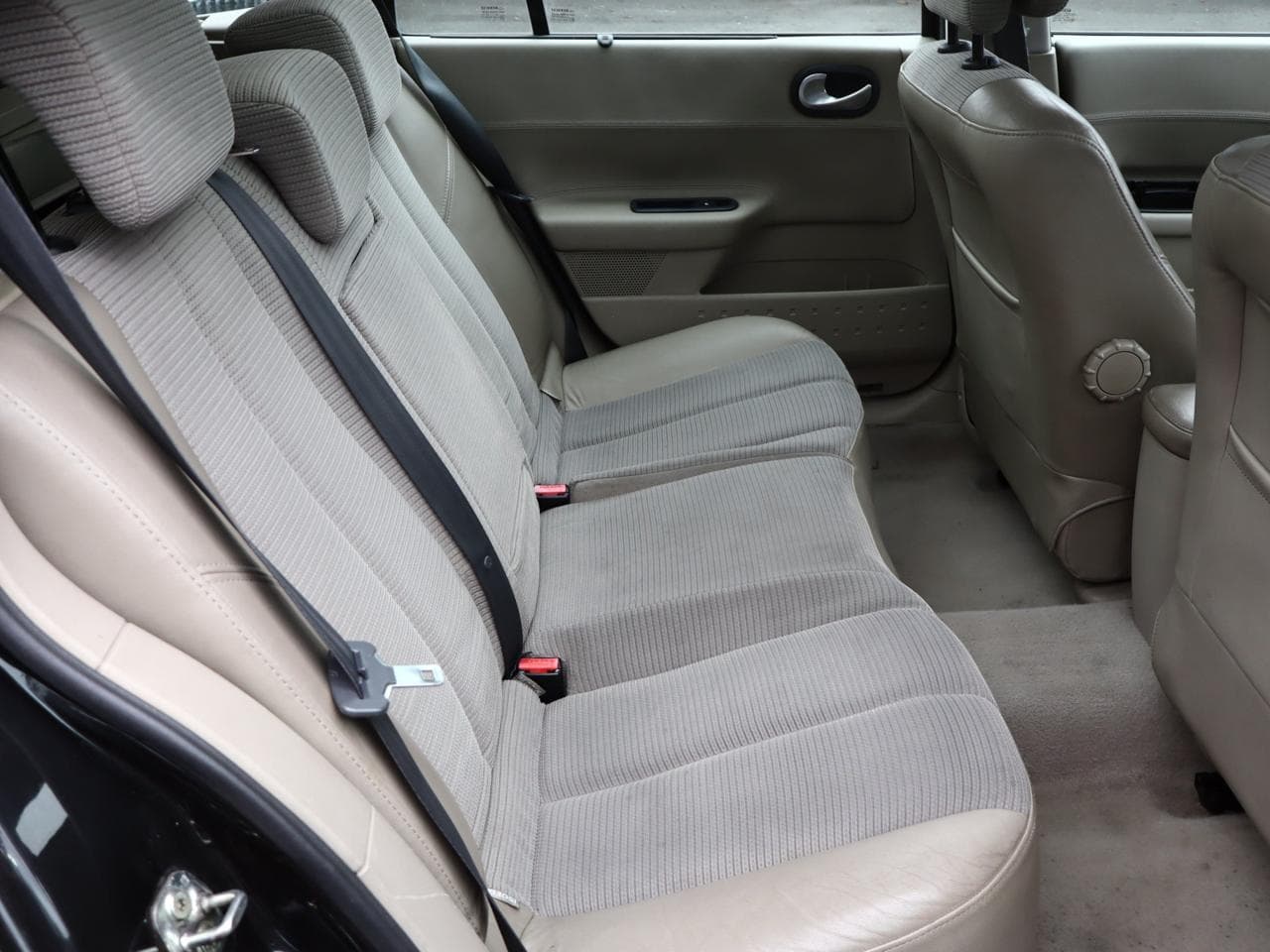 2006 Renault MEGANE - 11