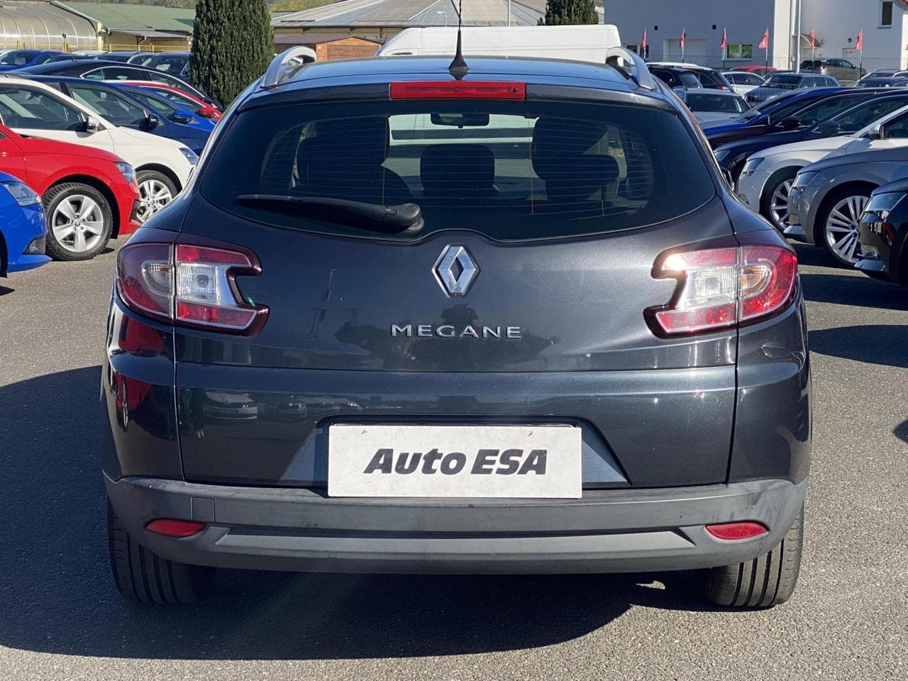 2010 Renault MEGANE - 5