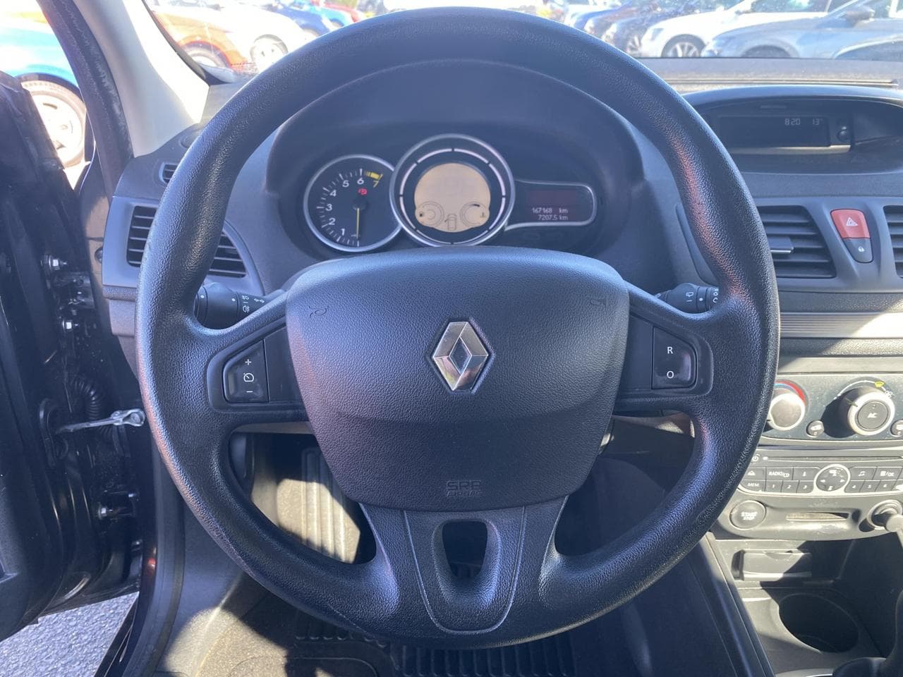 2010 Renault MEGANE - 16