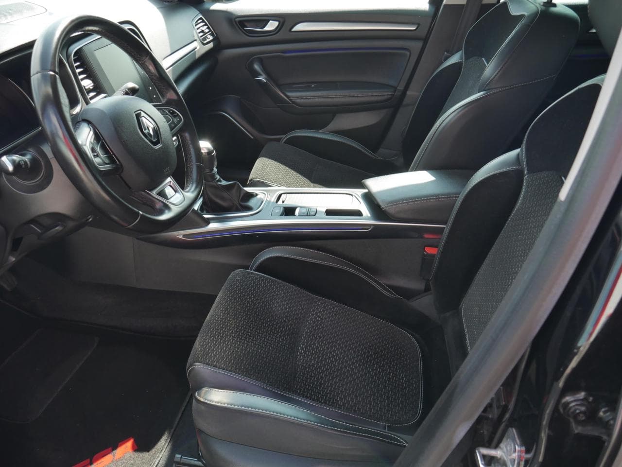 2020 Renault MEGANE - 9