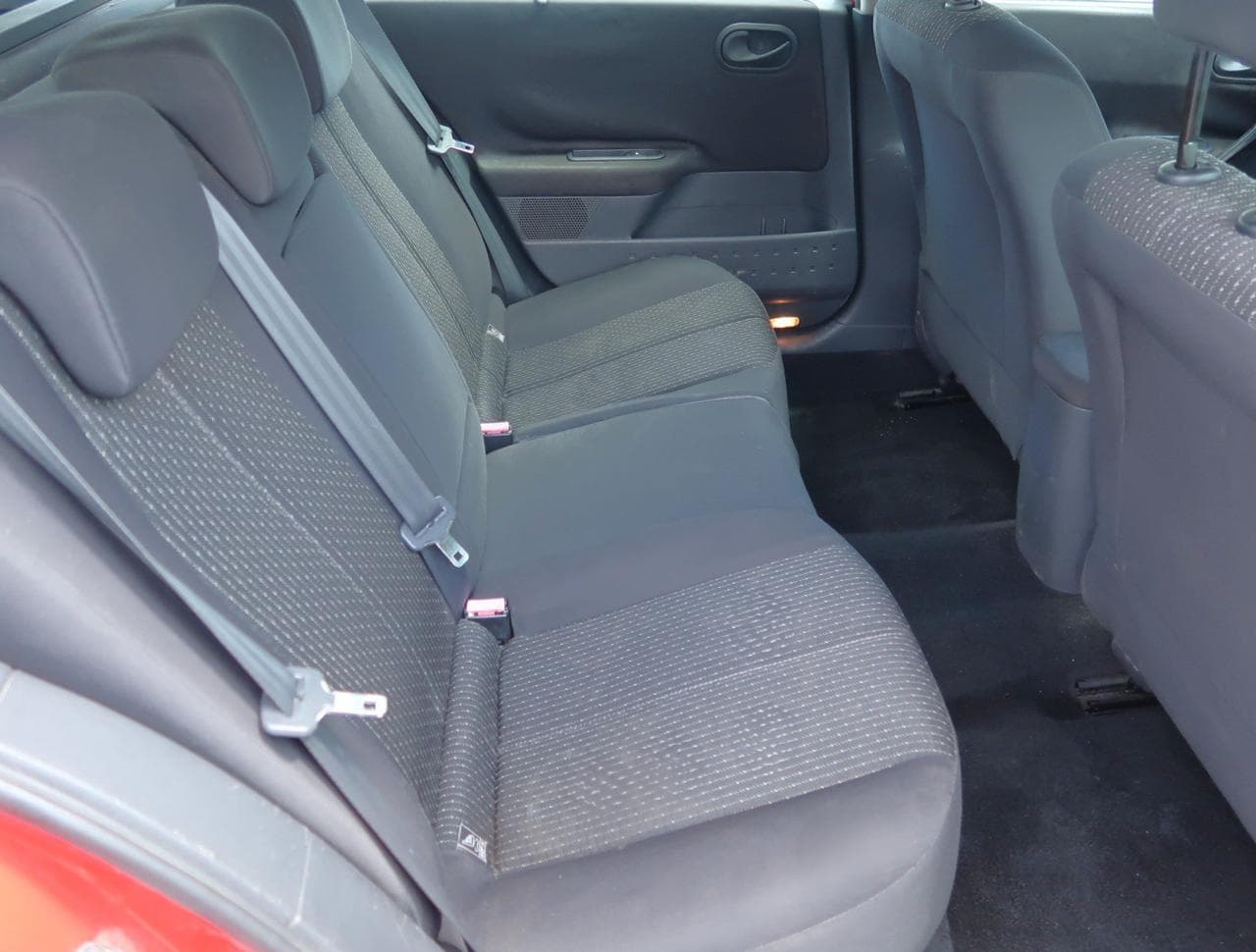 2004 Renault MEGANE - 13