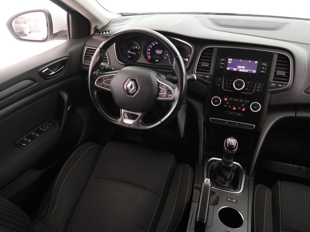 2017 Renault MEGANE - 9