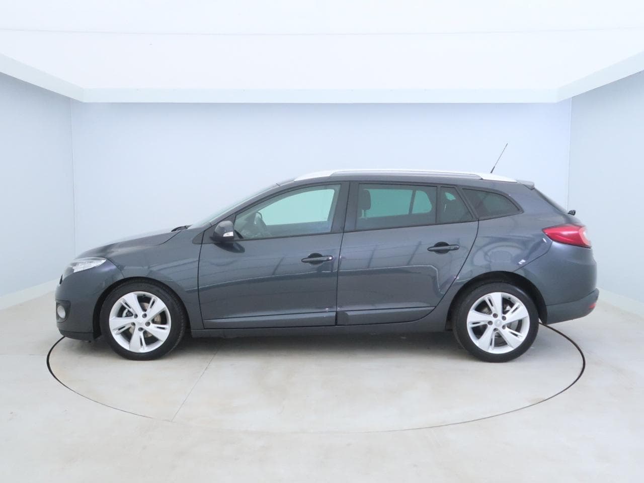2012 Renault MEGANE - 9