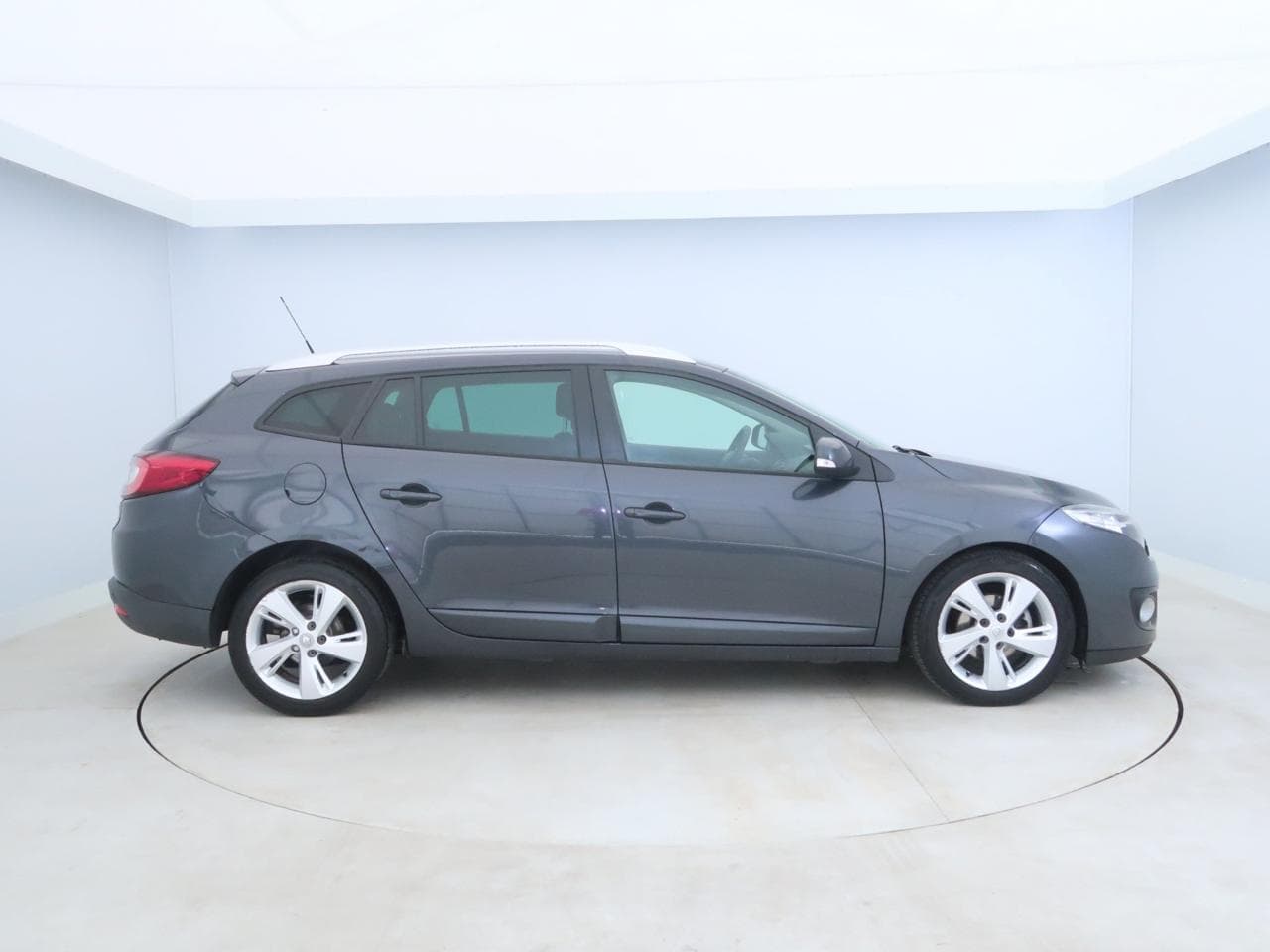 2012 Renault MEGANE - 16
