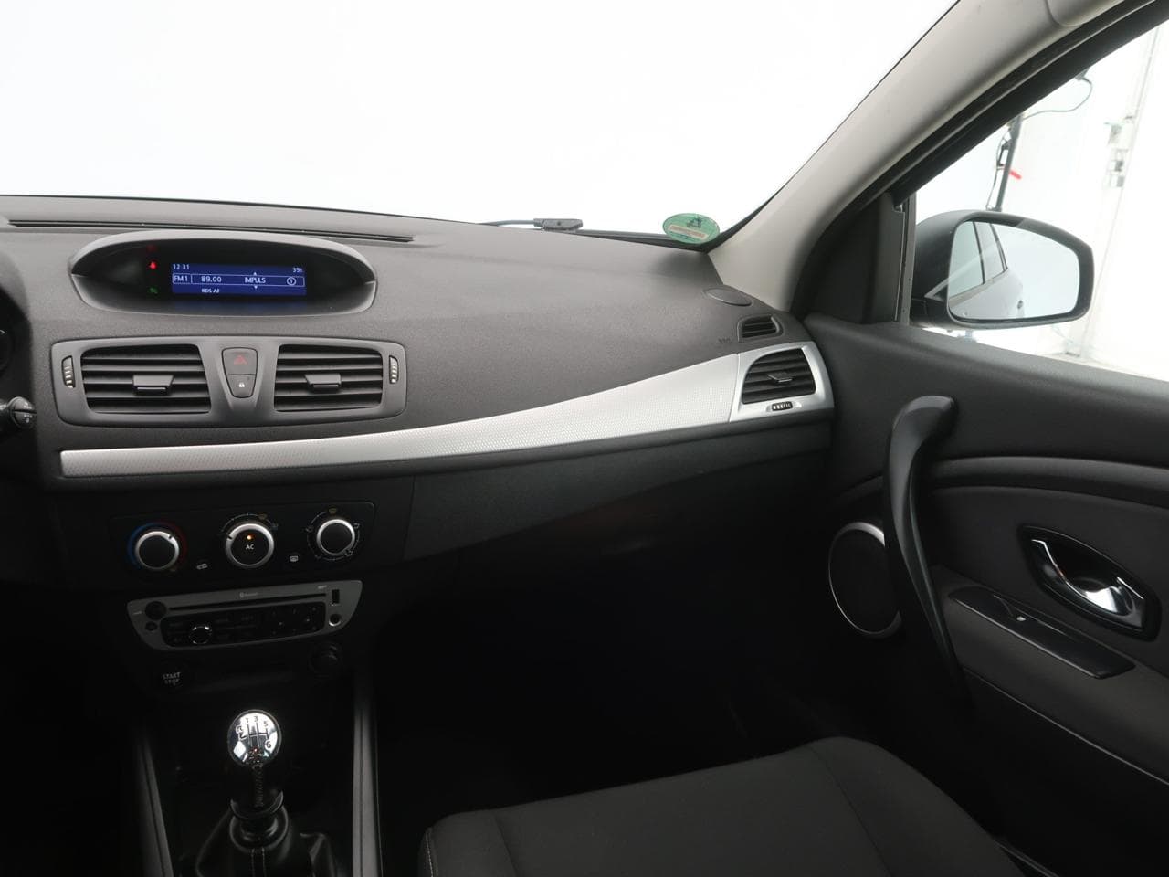 2012 Renault MEGANE - 24
