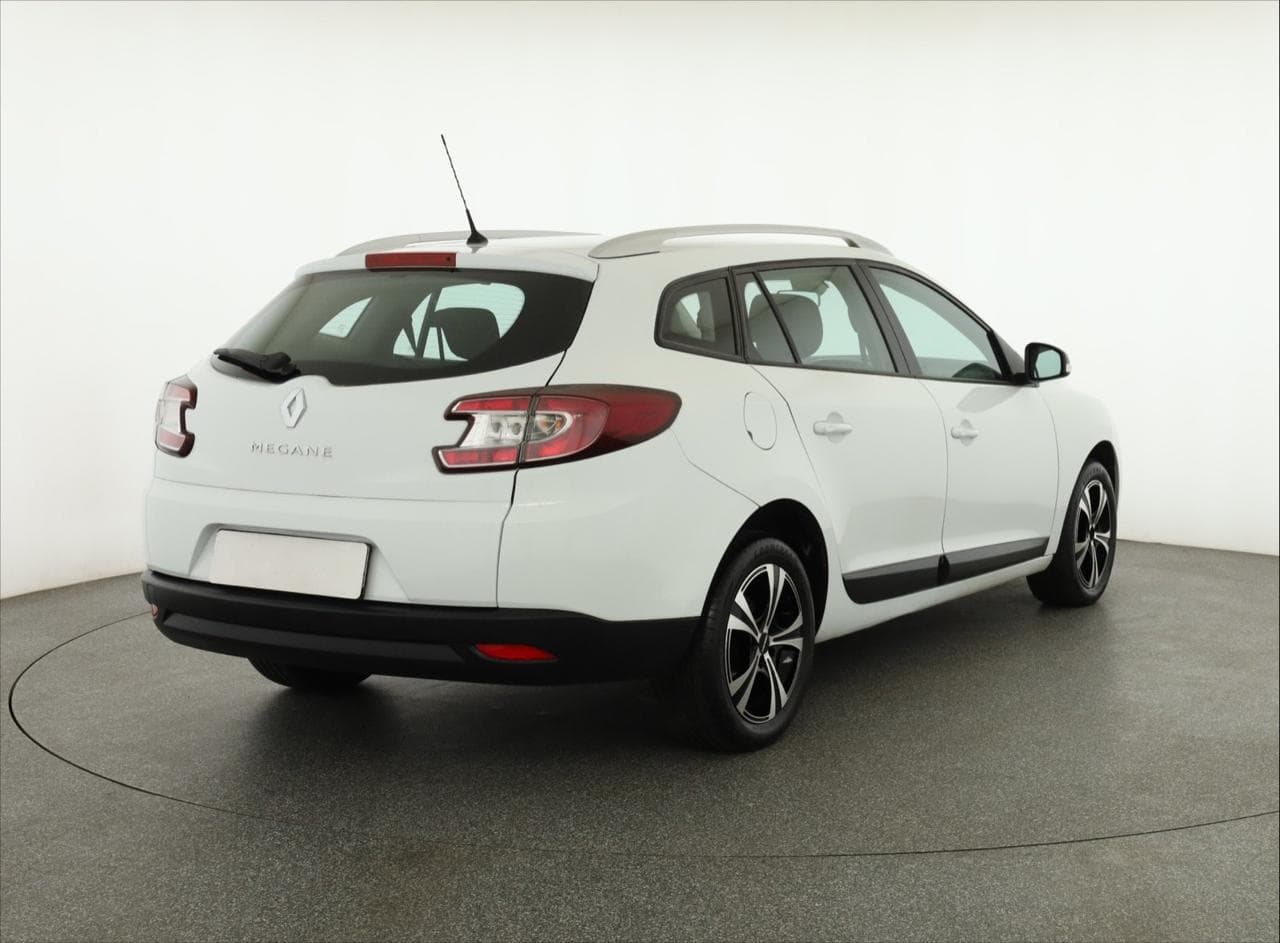 2011 Renault MEGANE - 7