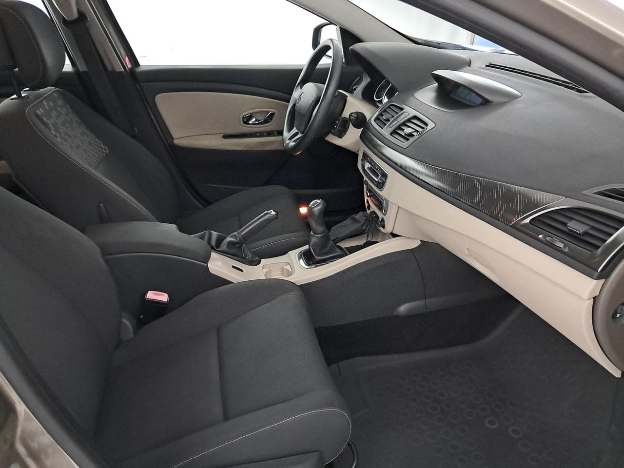 2012 Renault MEGANE - 14
