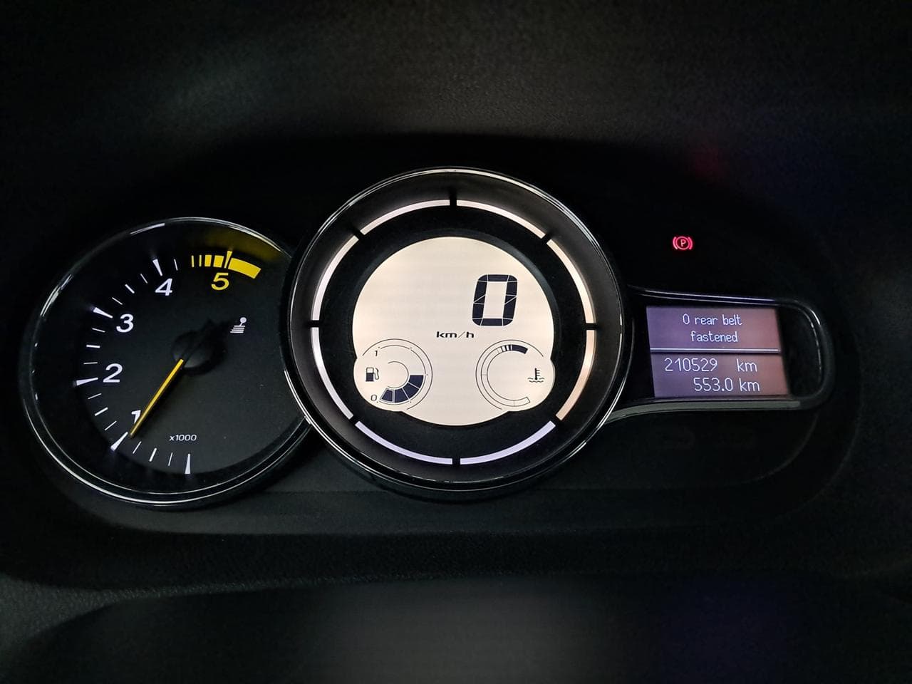 2013 Renault MEGANE - 29