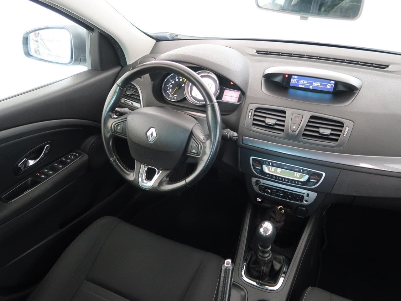2016 Renault MEGANE - 14