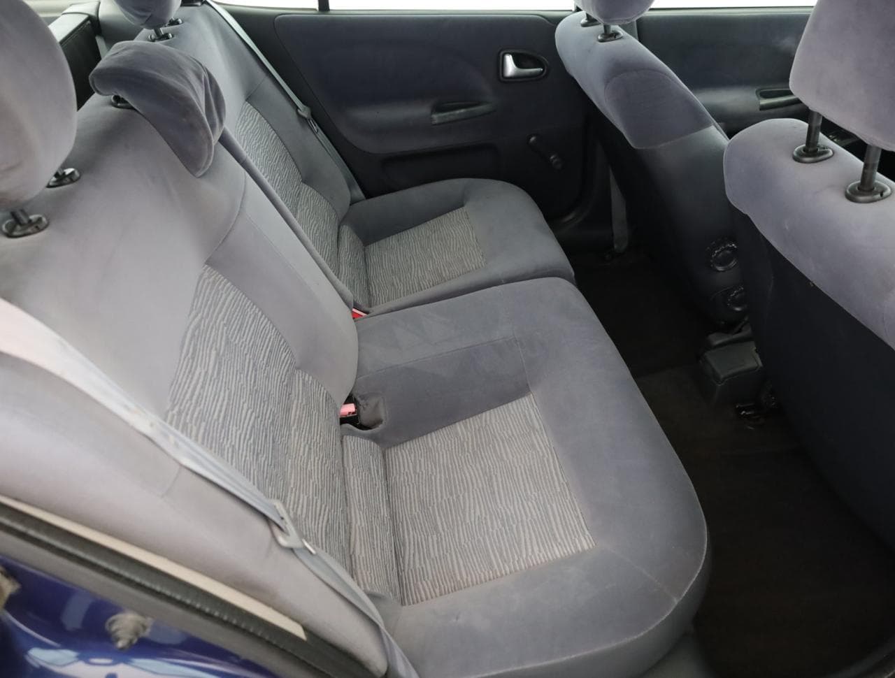 2003 Renault MEGANE - 11