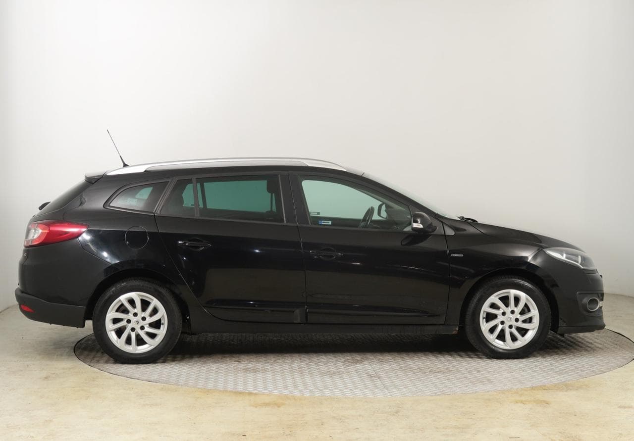 2015 Renault MEGANE - 12