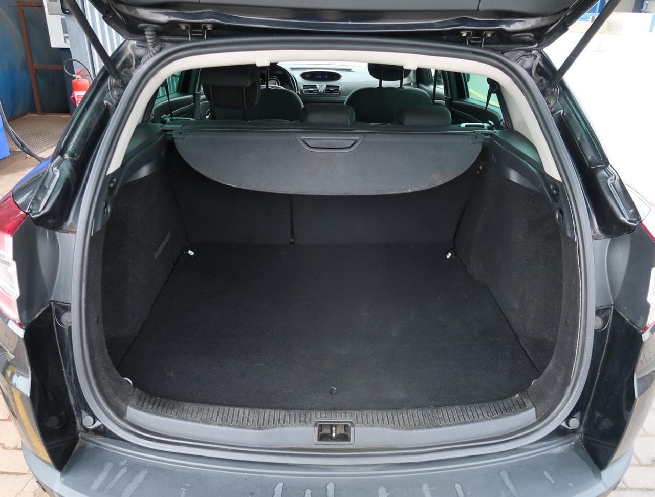 2015 Renault MEGANE - 29