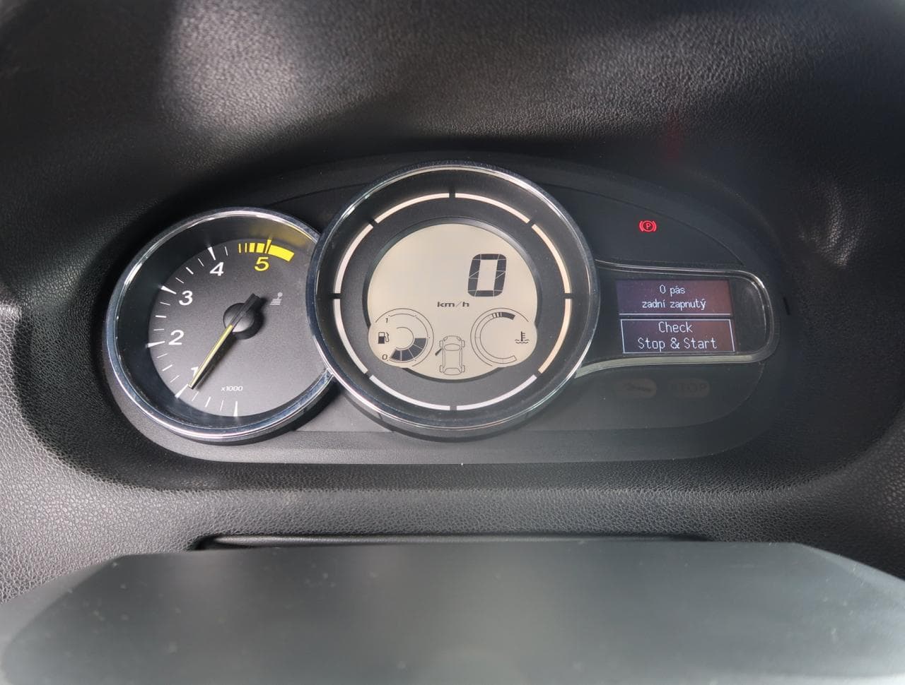 2015 Renault MEGANE - 25