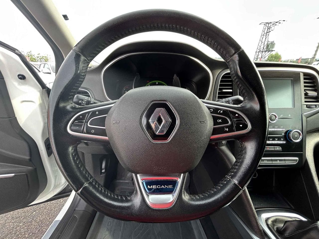2017 Renault MEGANE - 21