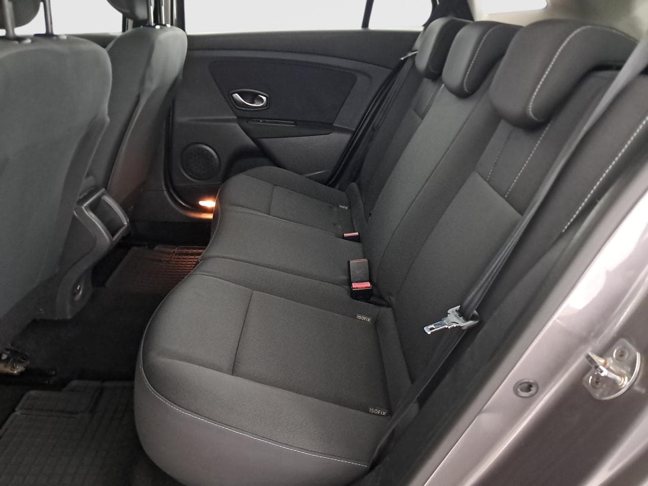 2011 Renault MEGANE - 15