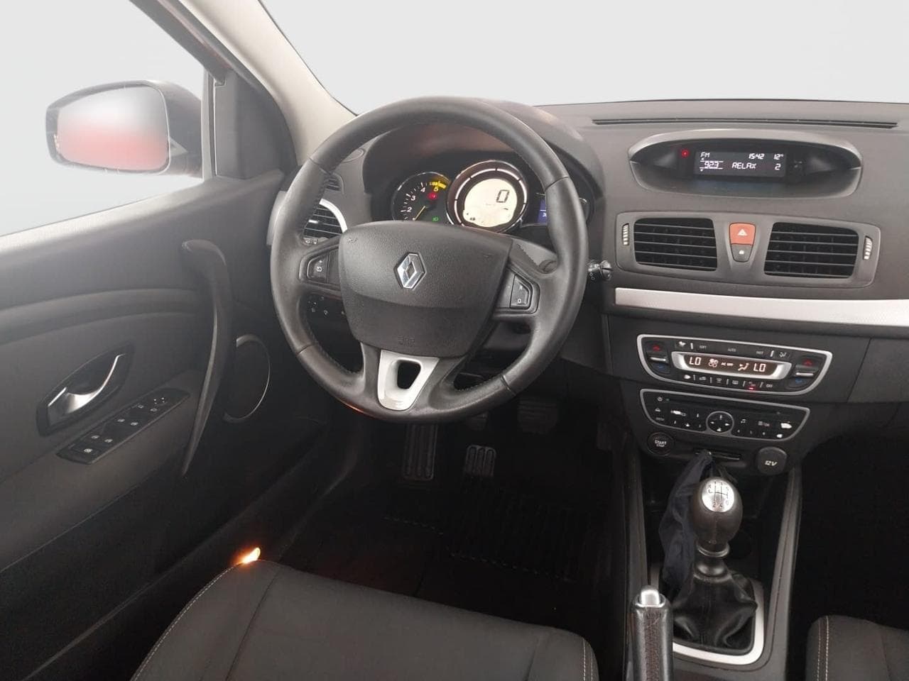 2010 Renault MEGANE - 9