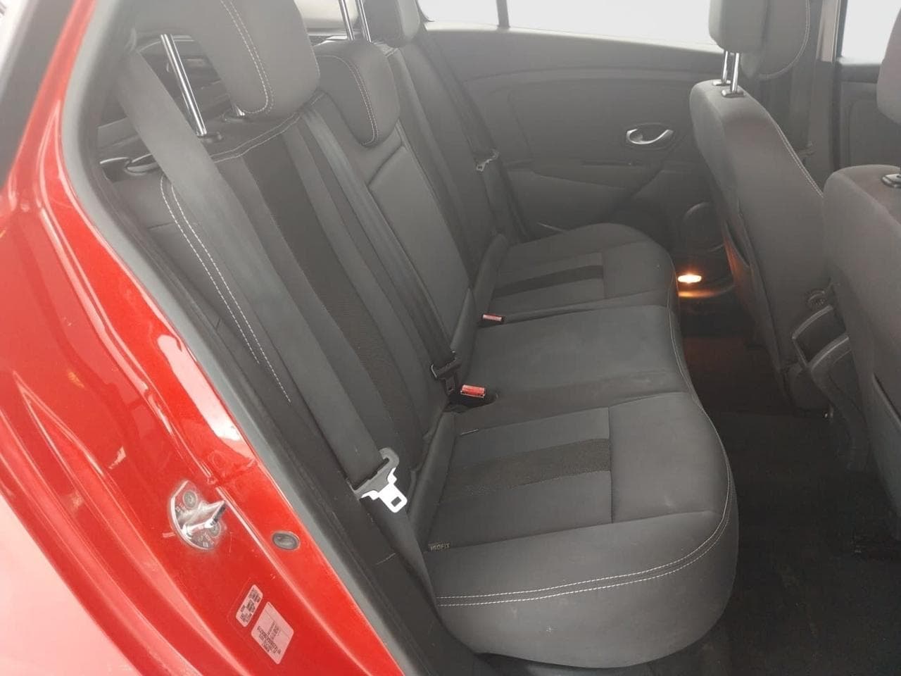 2010 Renault MEGANE - 13