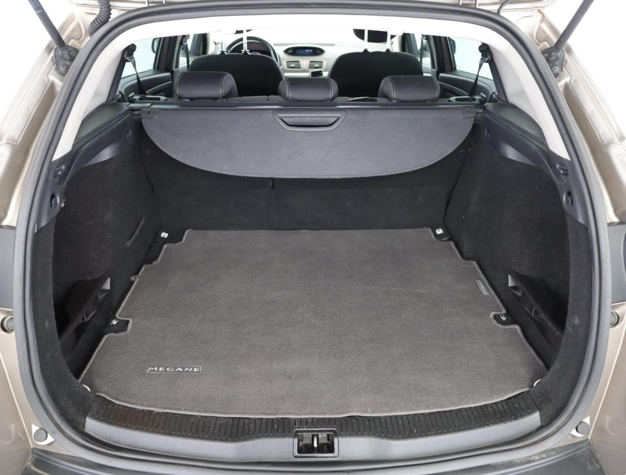 2010 Renault MEGANE - 19
