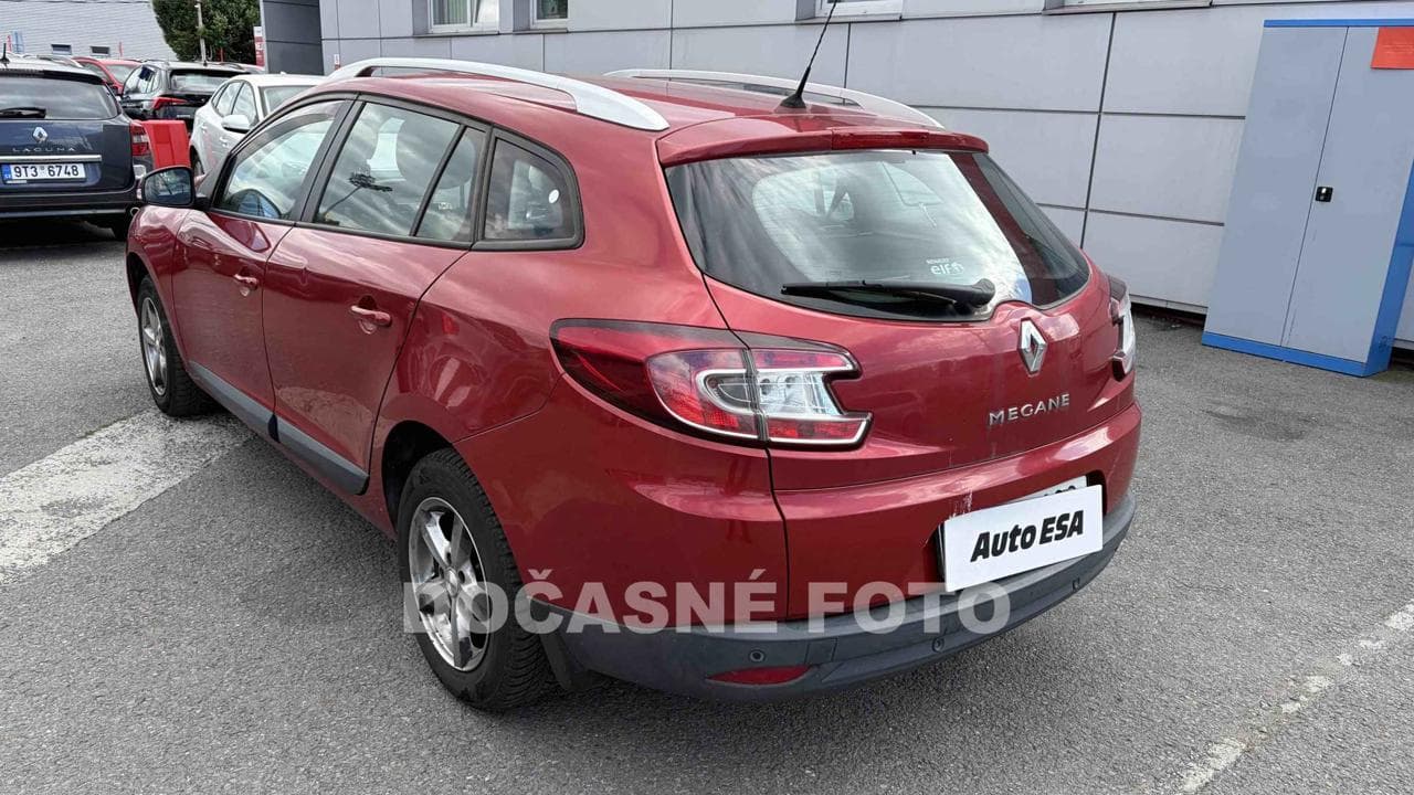 2010 Renault MEGANE - 2