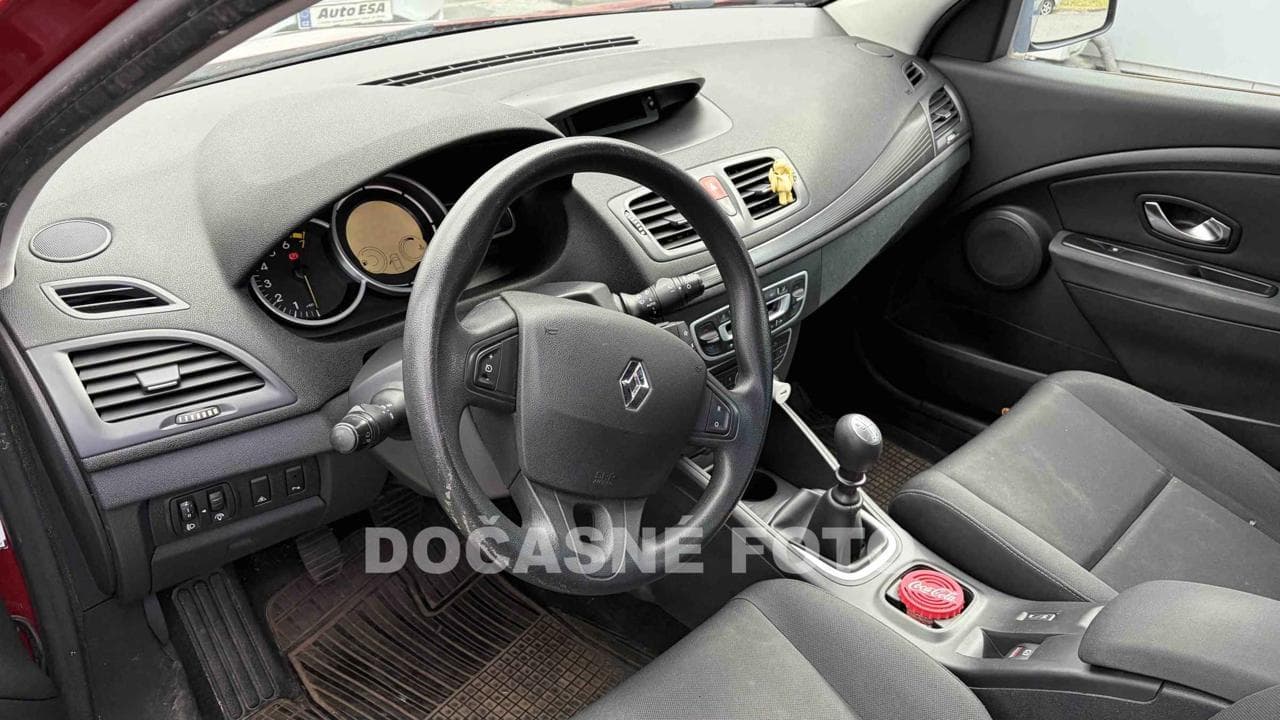 2010 Renault MEGANE - 3