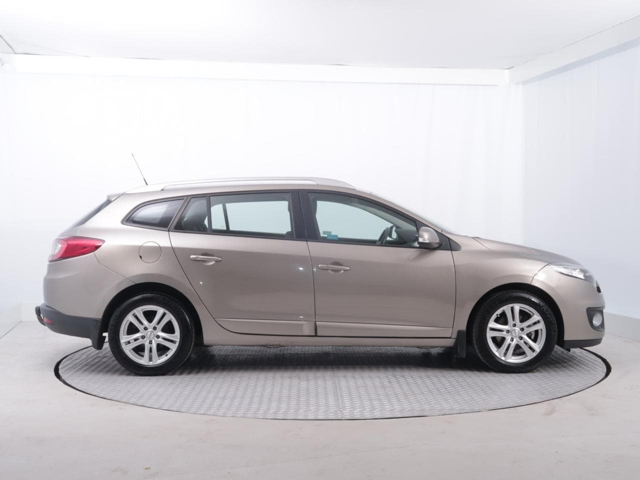 2013 Renault MEGANE - 8