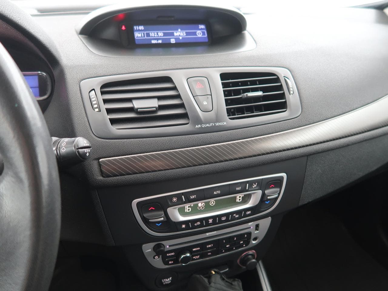 2013 Renault MEGANE - 18