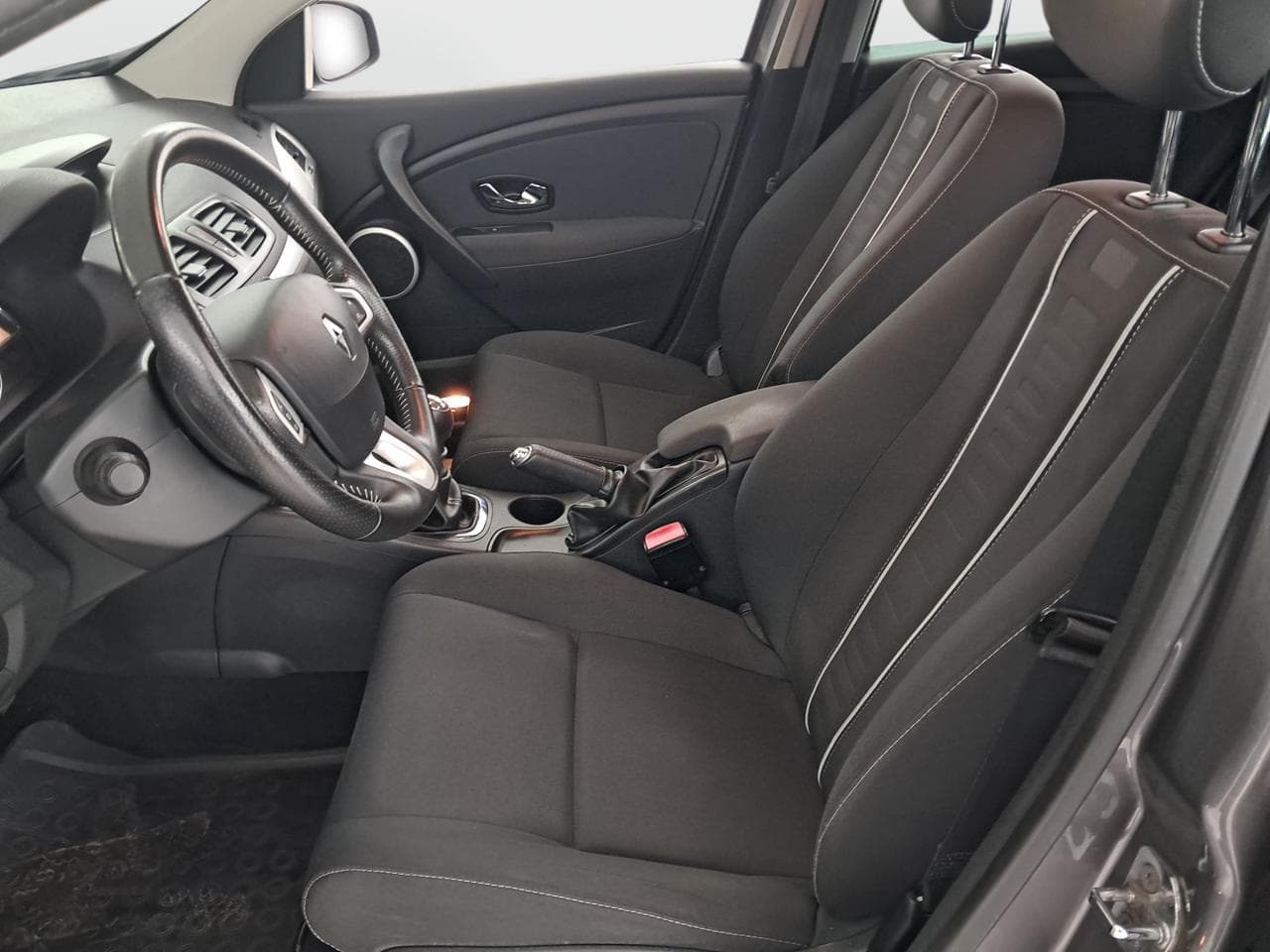 2012 Renault MEGANE - 16