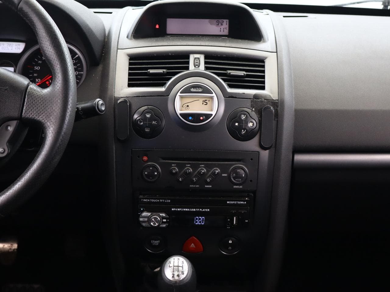 2008 Renault MEGANE - 15