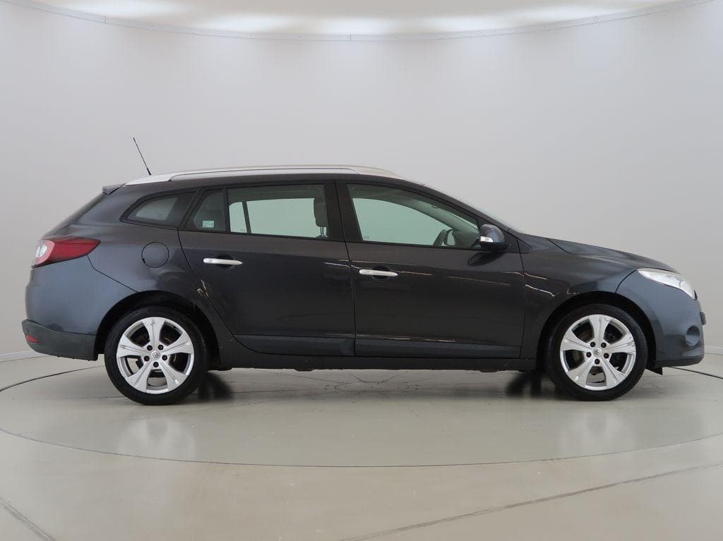 2010 Renault MEGANE - 4