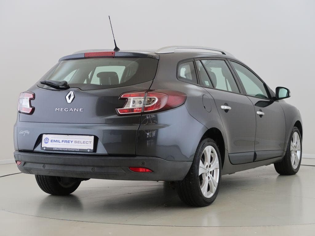 2010 Renault MEGANE - 5