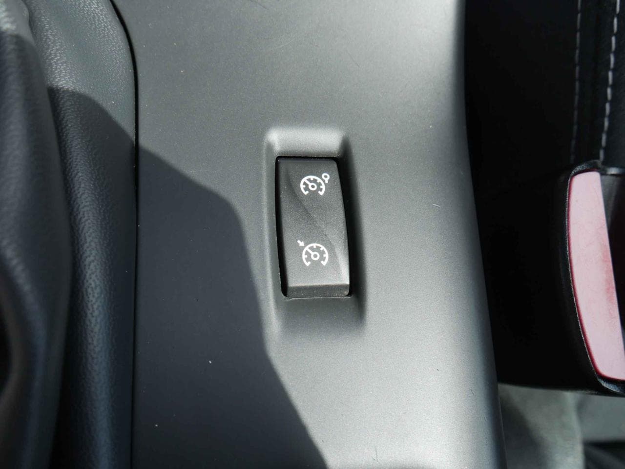 2010 Renault MEGANE - 18