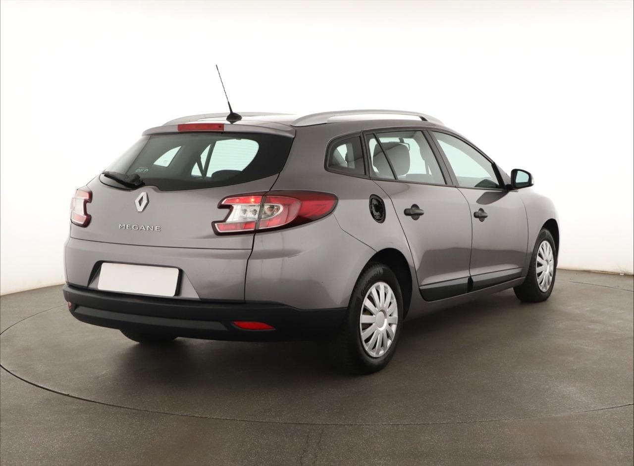 2011 Renault MEGANE - 7