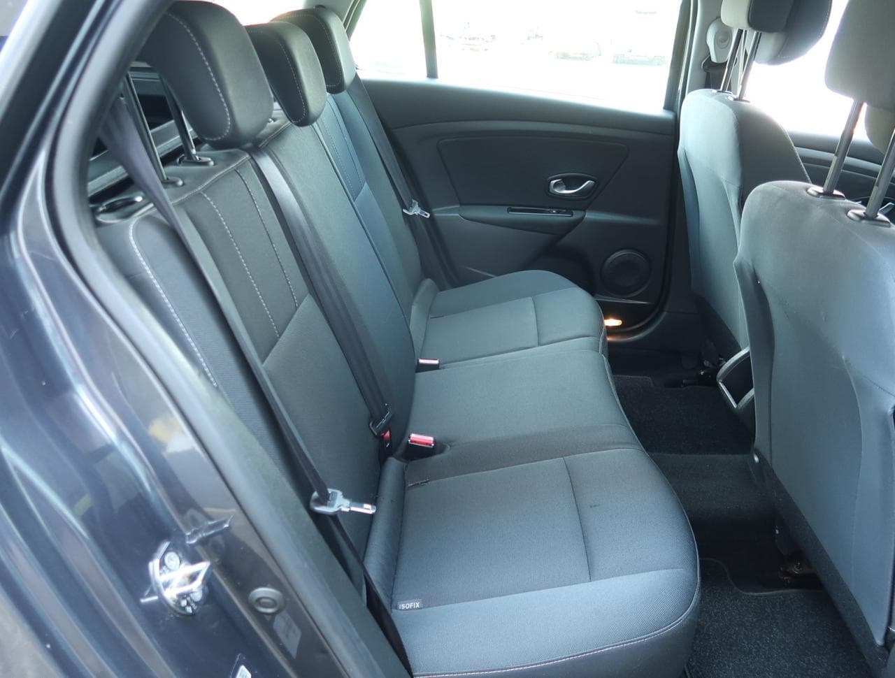 2011 Renault MEGANE - 13