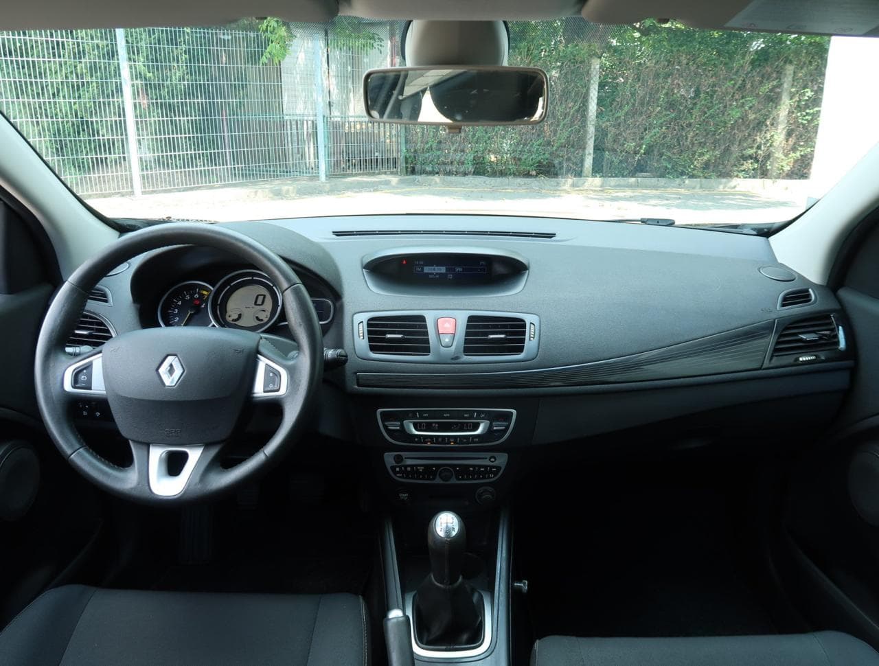 2011 Renault MEGANE - 10