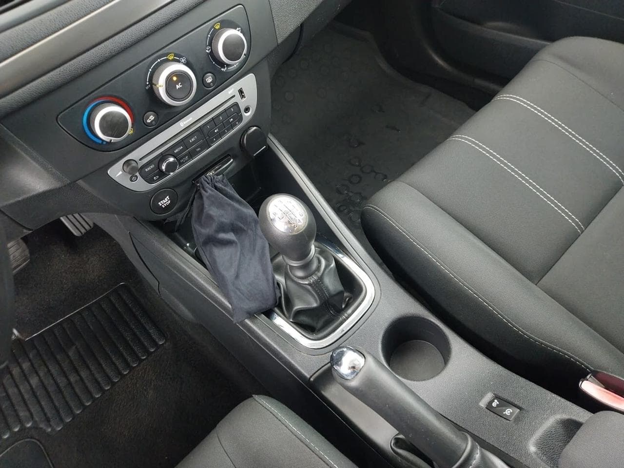 2014 Renault MEGANE - 19