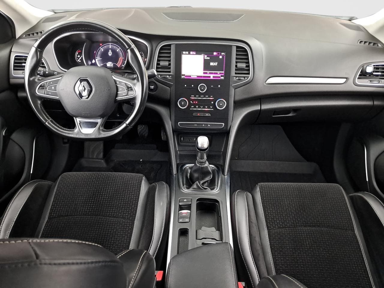 2018 Renault MEGANE - 10