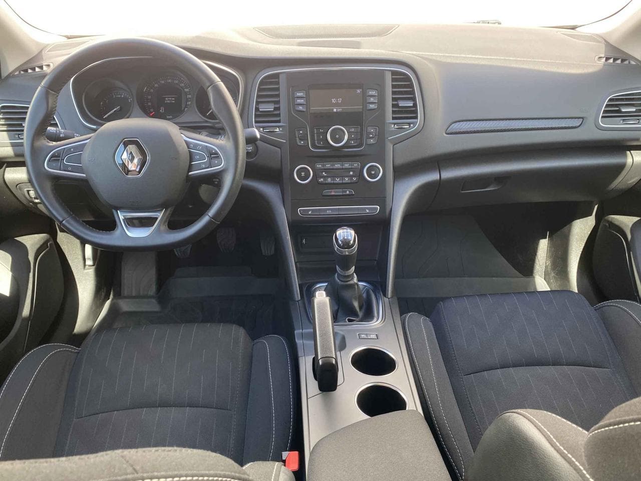 2018 Renault MEGANE - 8