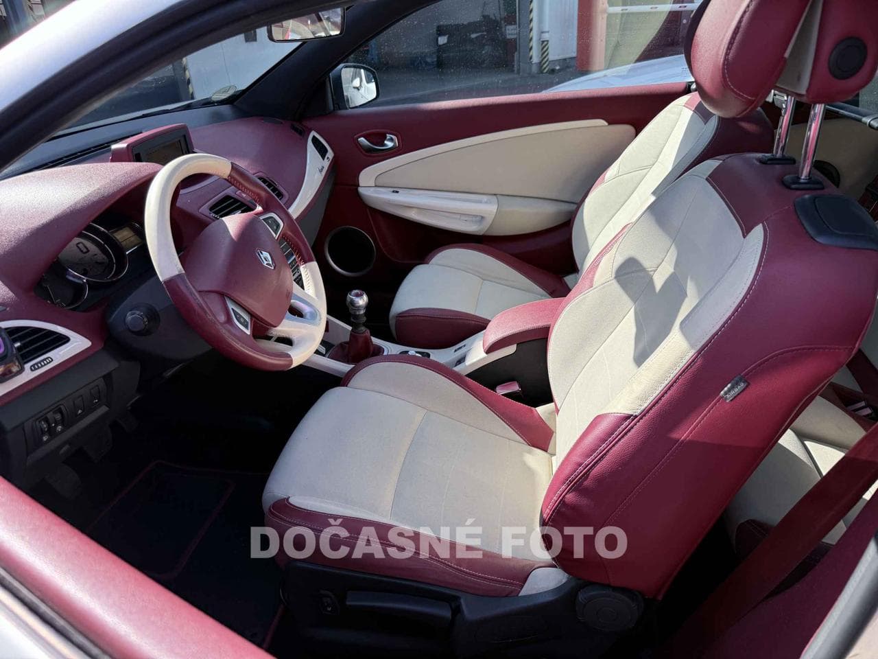2011 Renault MEGANE - 3