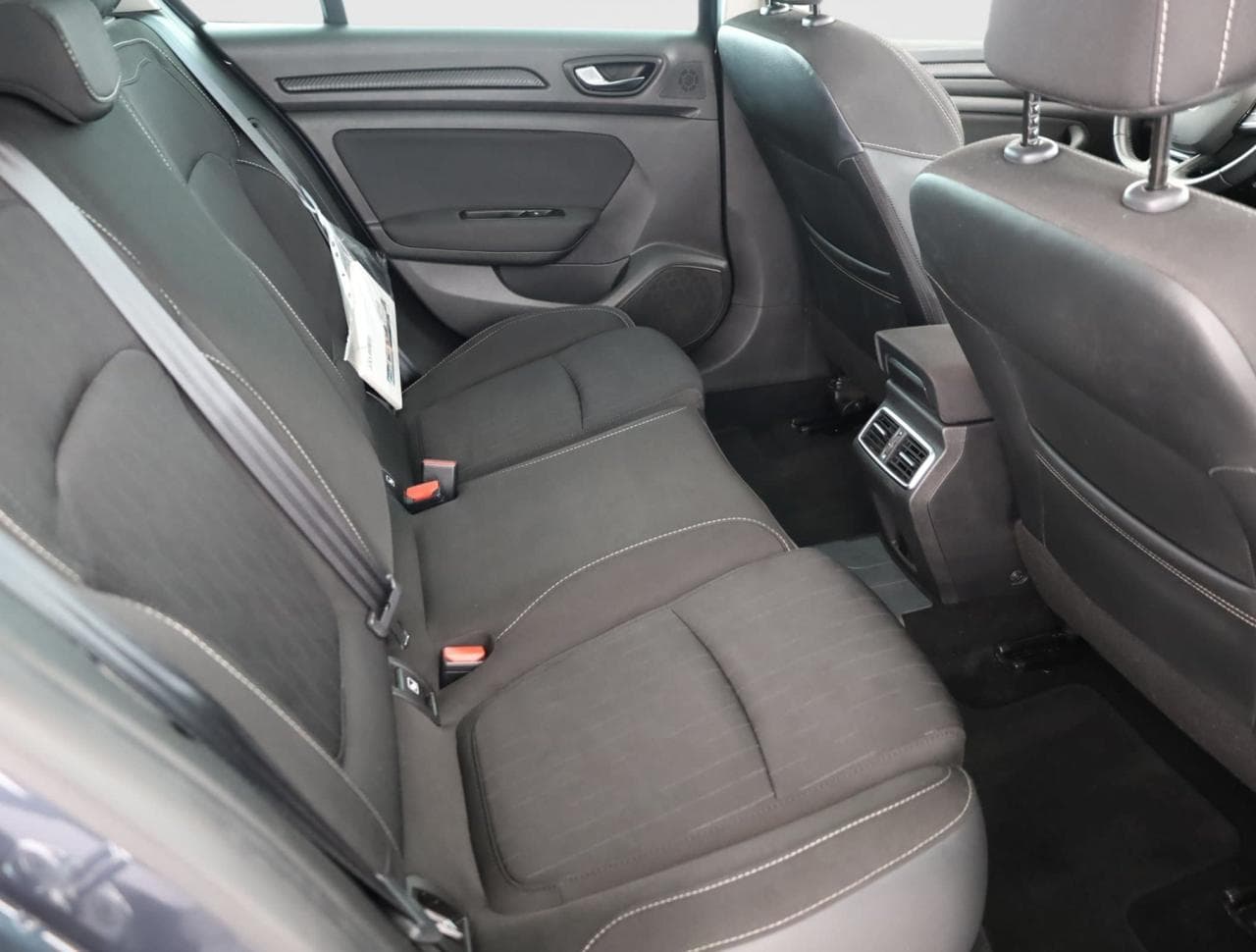 2019 Renault MEGANE - 11
