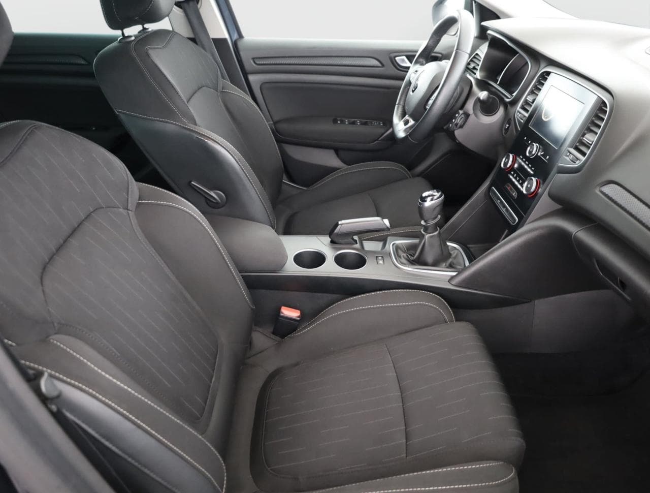 2019 Renault MEGANE - 10