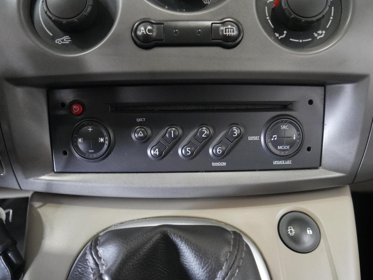2007 Renault MEGANE - 14
