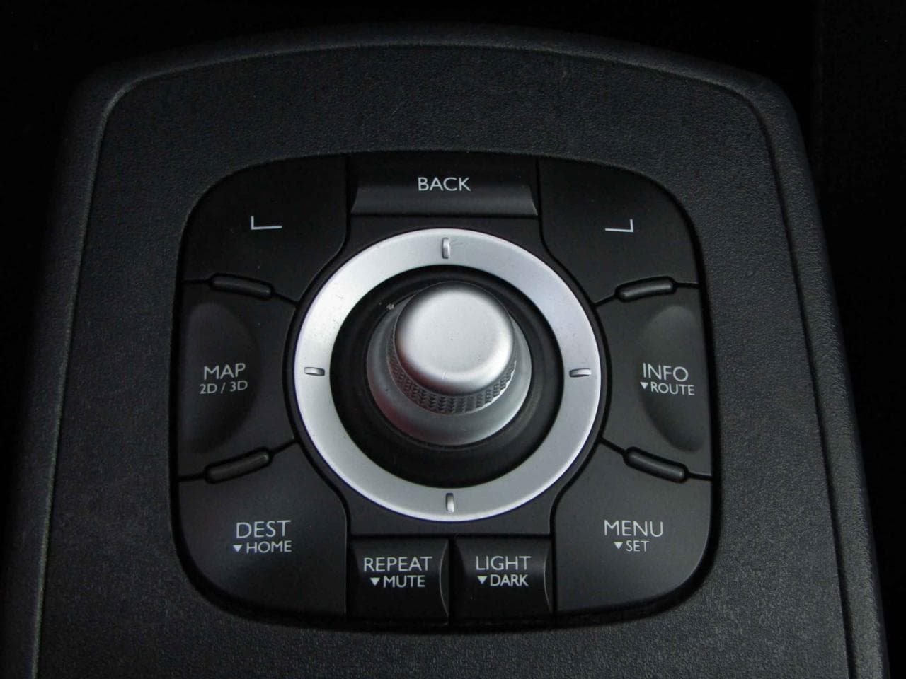 2012 Renault MEGANE - 27